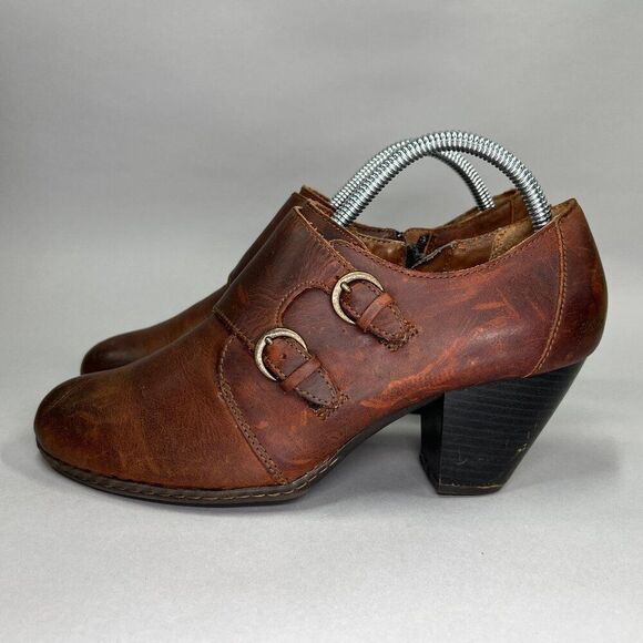Born Concepts BOC Women's Size 8.5 Brown Leather Buckle Ankle Boots - Picture 4 of 14